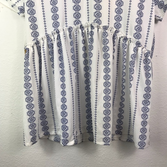 Baby doll Blouse with Tribal print - Picture 3 of 4